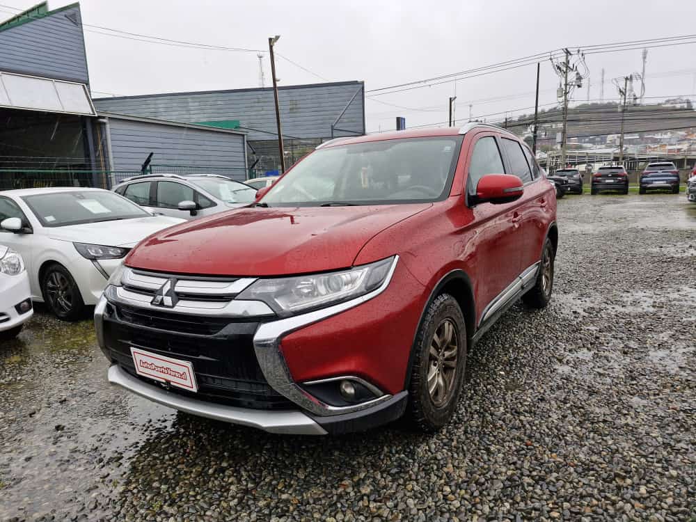 MITSUBISHI OUTLANDER 2018