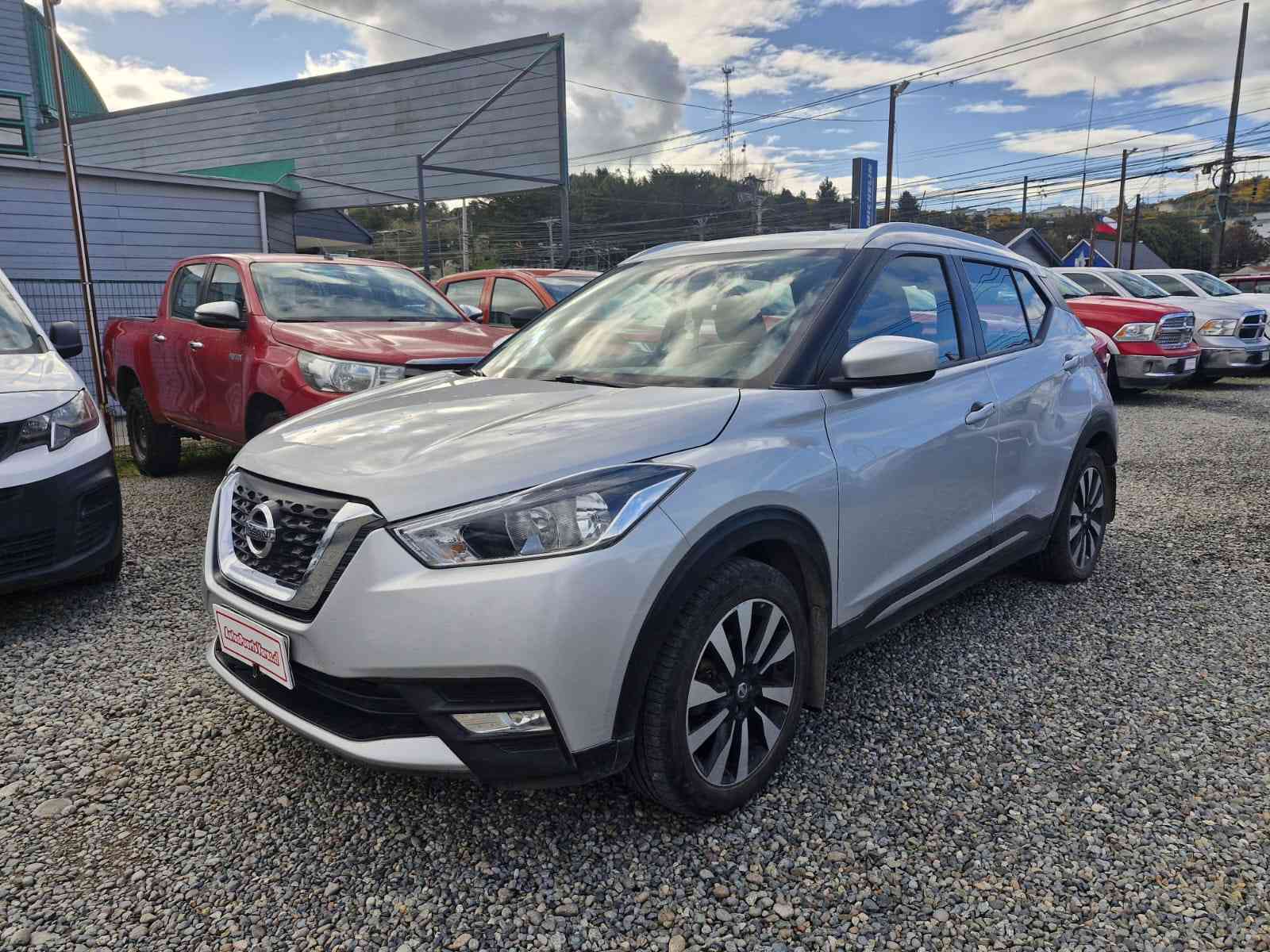 NISSAN KICKS 2019